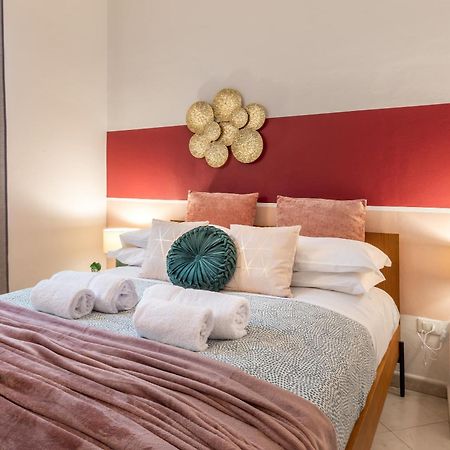 Wine Apartments Florence Vernaccia Esterno foto